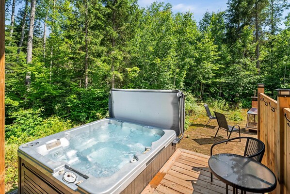 Bain à remous extérieur