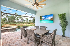 Dining - Isles of Collier Preserve (Naples)