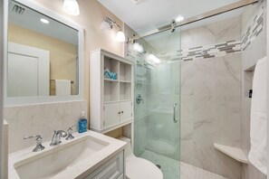 Bathroom - Surfside Club at Coquina Sands (Naples)
