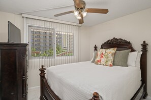 2 sovrum, strykjärn/strykbräda, gratis wi-fi och sängkläder