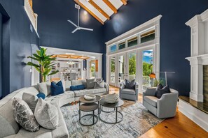 Smart TV, table tennis, books