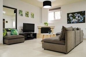 1 bedroom, Internet - Zircon Gem - Kato Gouves Private Garden Oasis (Hersonissos)