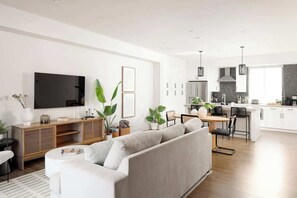 Télévision, espaces bureaux