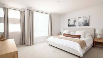 3 bedrooms, WiFi, bed sheets