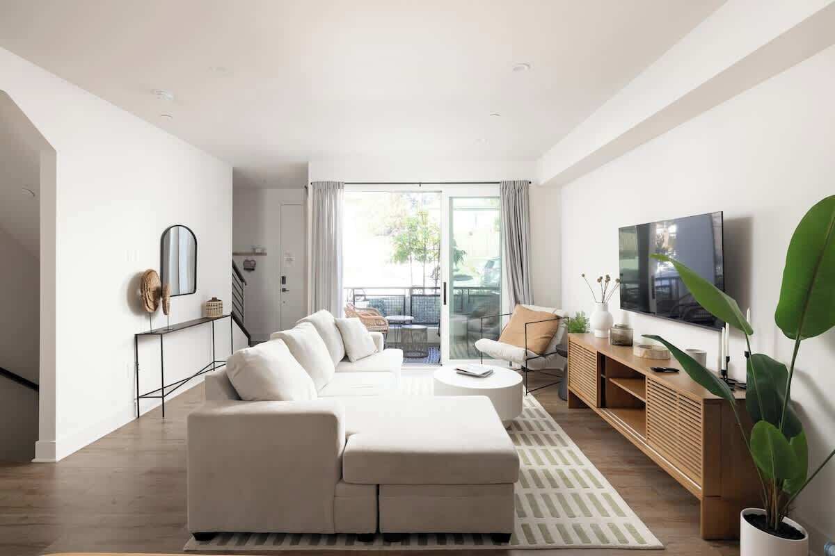 Télévision, espaces bureaux