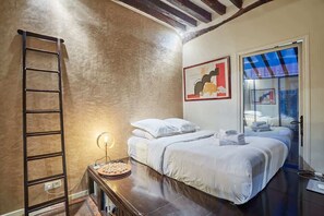 1 quarto, ferros/tábuas de passar roupa, Wi-Fi, roupa de cama