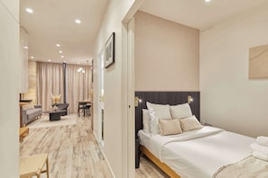 1 chambre, fer et planche à repasser, Wi-Fi, draps fournis