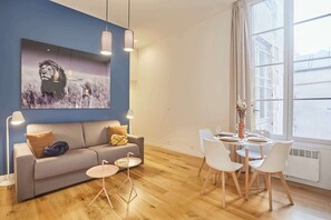 Imagen sin descripción, 5 de 13, botón