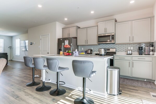 Apartment (3 Bedrooms) | Interior - 2 Mi to Dtwn Frederick: Updated Townhome (Frederick)