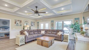 Unclassified image, 2 of 35, button - 2 Mi to Long Beach: Home w/ Patio & Putting Green! (Oak Island)