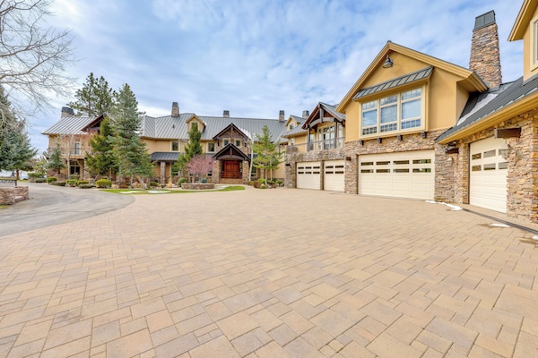 Hot Tub + Views: Luxe Mountain Escape In Yucaipa - Yucaipa