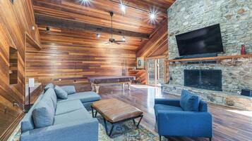 Cottage (4 Bedrooms) | Interior