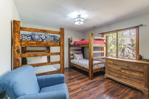 Cottage (4 Bedrooms) | Bahagian dalam