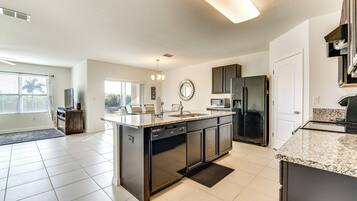 Casa (4 Bedrooms) | Parte interna