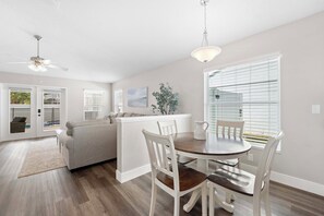 House (4 Bedrooms) | Interior - Saltwater Pool & Spa at Home in Bradenton (Bradenton)