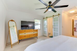 Interior - Canal-front Home on the Gulf Coast! (Cape Coral)