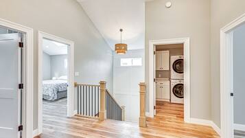 Cottage (5 Bedrooms) | Interior