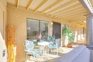 Apartment (2 Bedrooms) | Interior - Pool & Hot Tub Access: Scottsdale Condo w/ Patio! (Scottsdale)