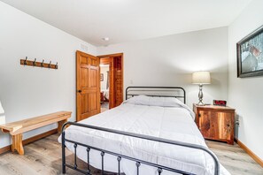 Interior - Hike, Fish & Unwind: Home w/ Fire Pit in Woodward! (Woodward)