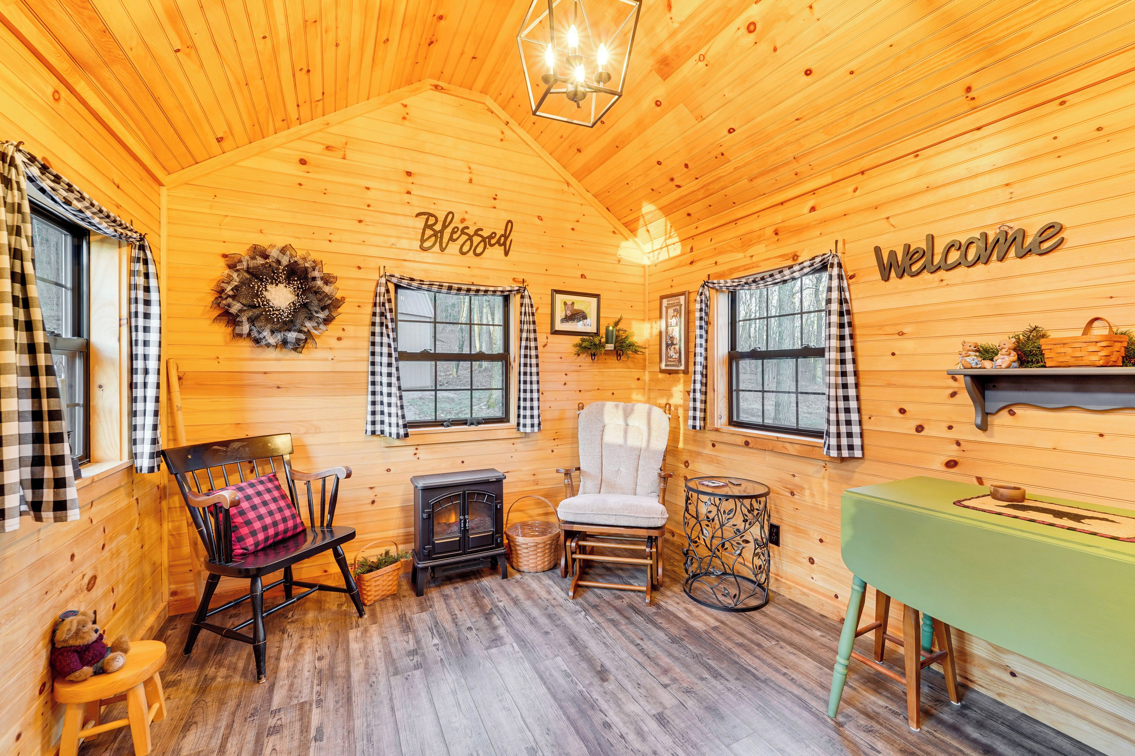 House (4 Bedrooms) | Interior