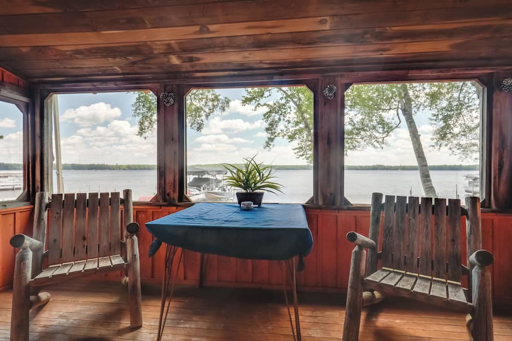 South Twin Lake Cabin w/ Seasonal Dock & Slip! - Phelps, WI