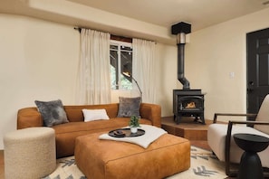 TV, fireplace, offices