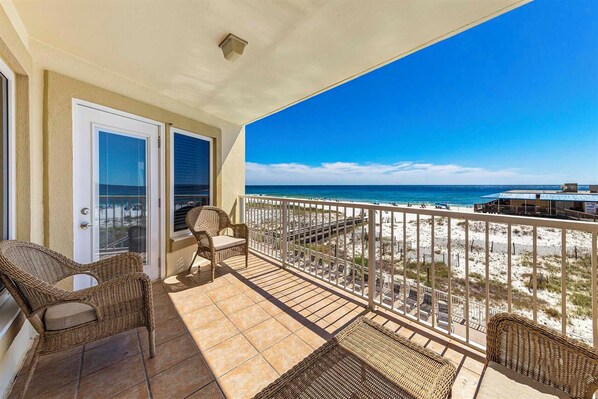 Property grounds - Best Location-Beachfront Unit-Boardwalk 287-Gulf Shores-Signature Properties (Gulf Shores)