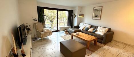 Apartment | Living area