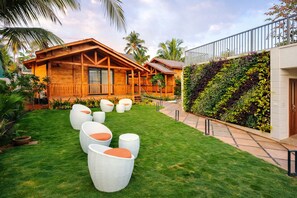 Premium Cottage with Balcony | Ausblick vom Zimmer