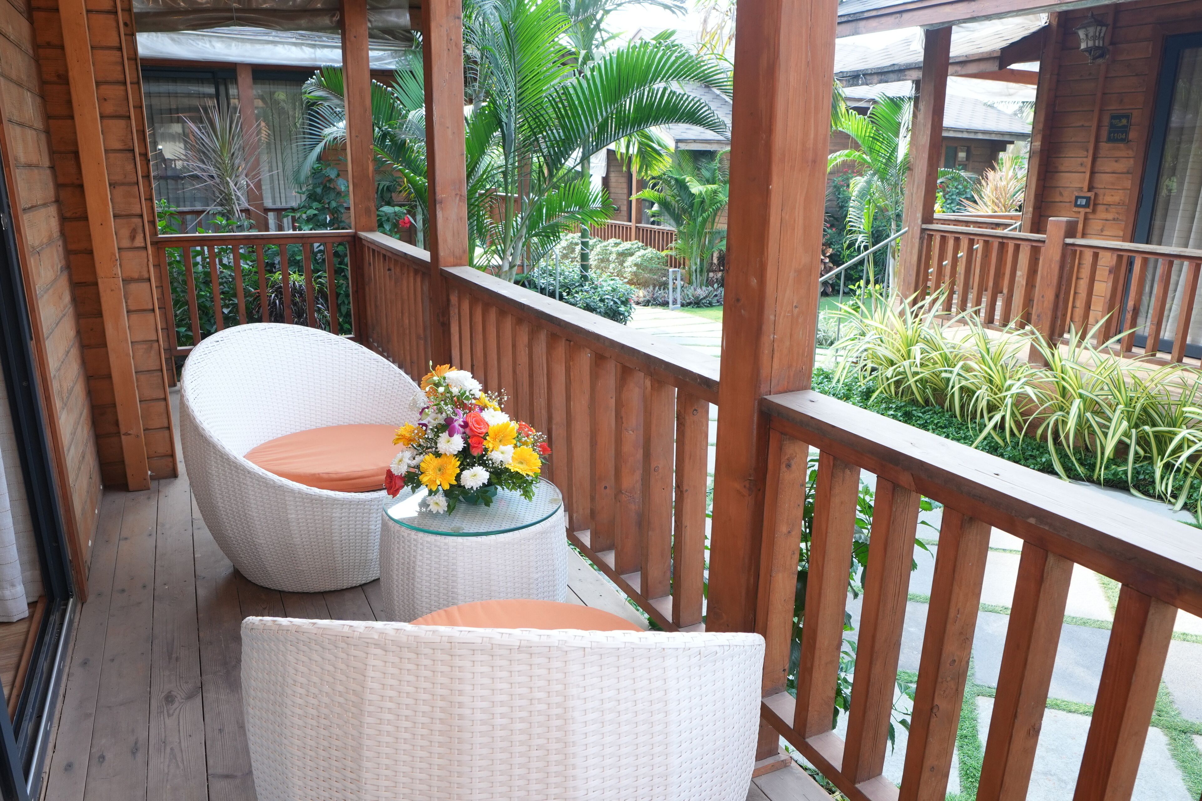 Premium Cottage with Balcony | Iron/ironing board, free WiFi