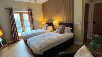 Quarto casal ou duplo conforto | Wi-Fi de cortesia