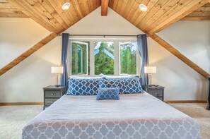 5 habitaciones, tabla de planchar con plancha, wifi y ropa de cama 