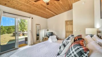 5 chambres, fer et planche Ă repasser, Wi-Fi, draps fournis