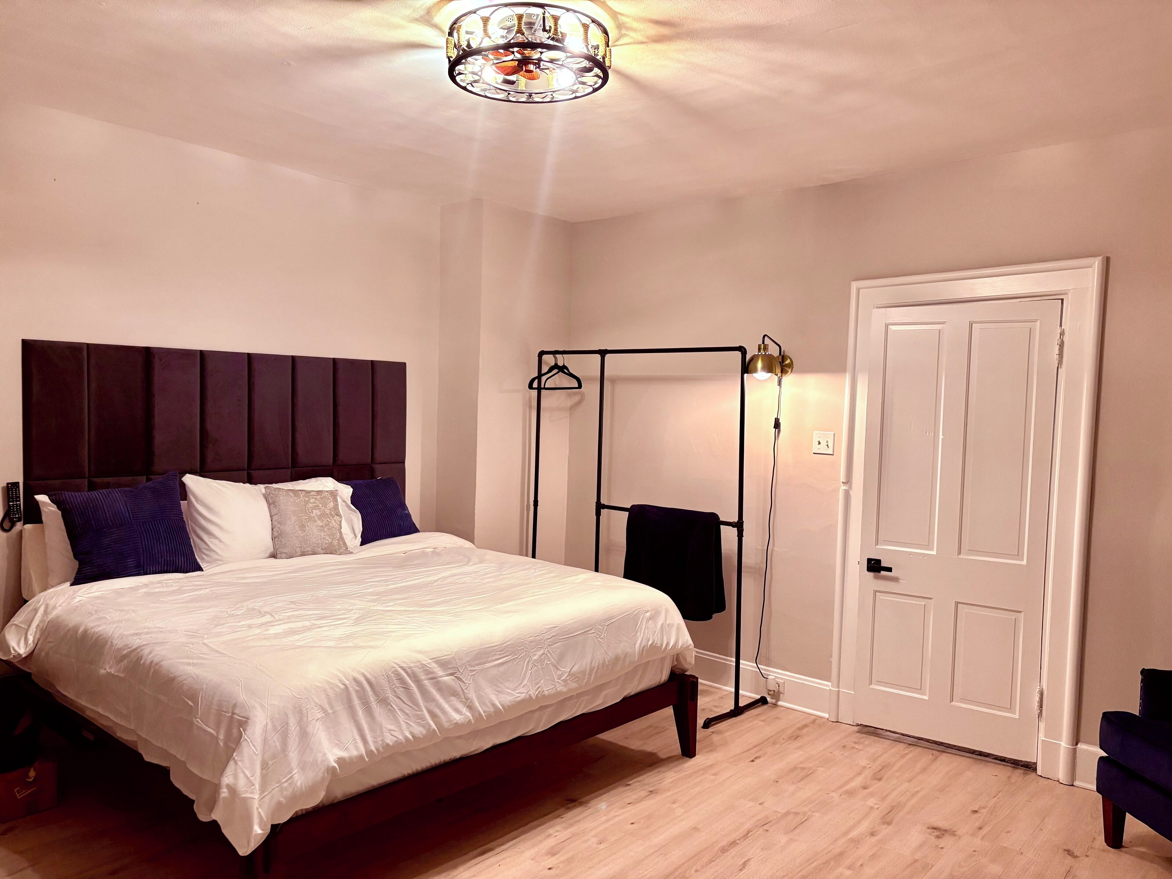 3 soverom, strykejern/-brett, wi-fi (inkludert) og sengetøy