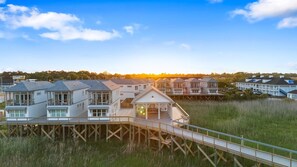 House, 2 Bedrooms | Exterior
