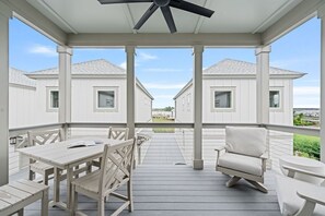 House, 2 Bedrooms | Outdoor dining