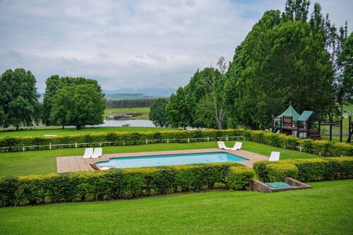 Luxury Family Suite on Estate on the Midlands Meander