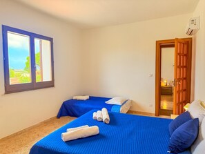 2 soverom, strykejern/-brett, wi-fi og sengetøy