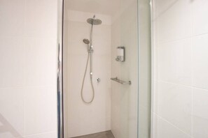 Dusche, Haartrockner