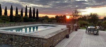 Le Domaine du ValfeEric with charming gîte, ideal for family gatherings