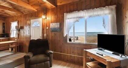 Sunnyside Combined 6BR 3BA Lakefront Retreat