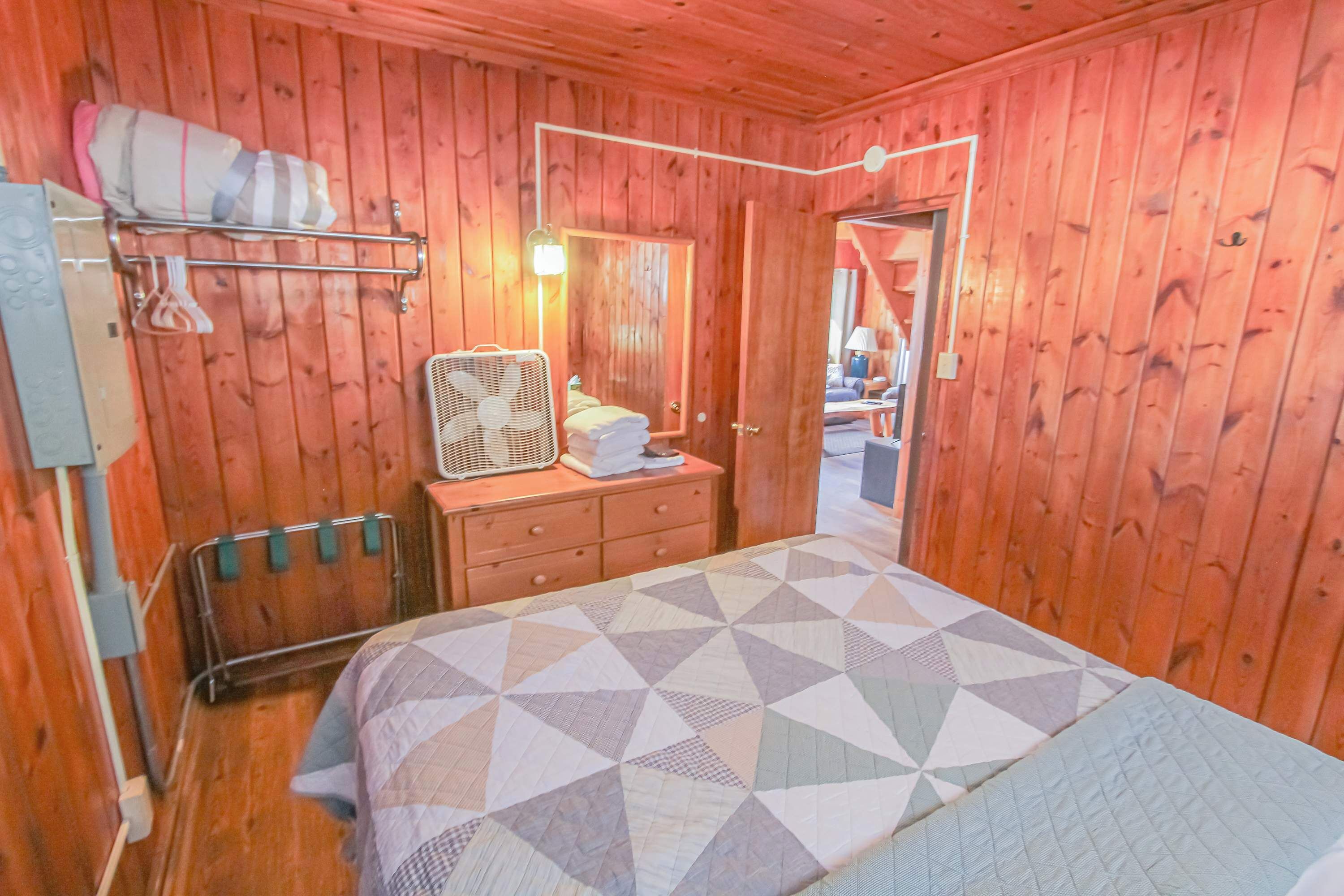 6 quartos, Wi-Fi, roupa de cama