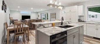 Cottages 7 & 9 - Fire Pit - Beach - Sleeps 8