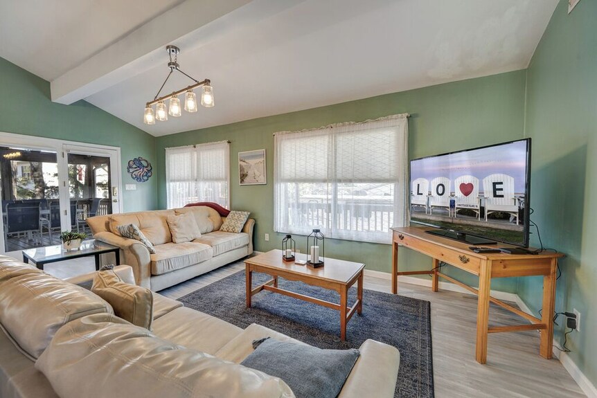 Oyster Bay Oasis By Seaside Vacations & Sales - Chincoteague, VA