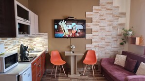 Standard Studio, Park View | Blackout curtains, iron/ironing board, free WiFi - Liget Nyaralóház és Apartman Liget (Szilvásvárad)