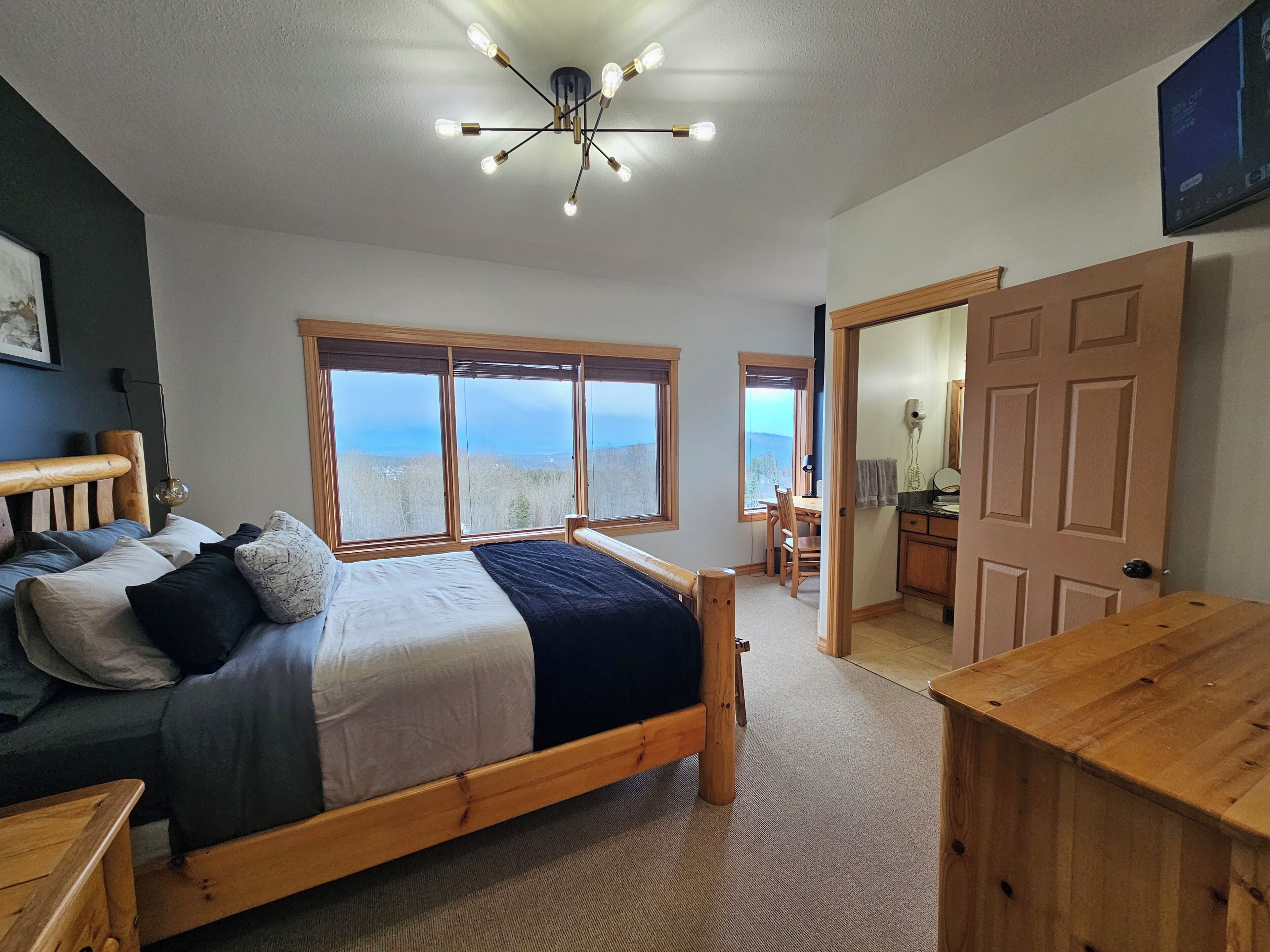 8 chambres, bureau, fer et planche à repasser, Wi-Fi gratuit