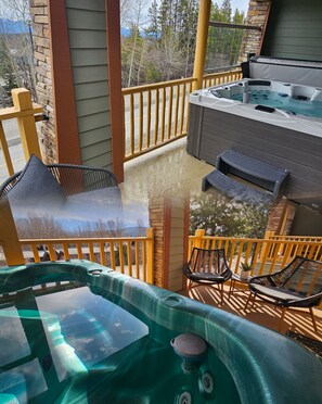 Outdoor spa tub - The Alpine Twins Mega (Kimberley)
