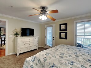 3 bedrooms, iron/ironing board, Internet, bed sheets