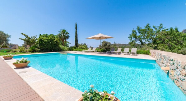Casa | Piscina | Piscina interna, piscina externa
