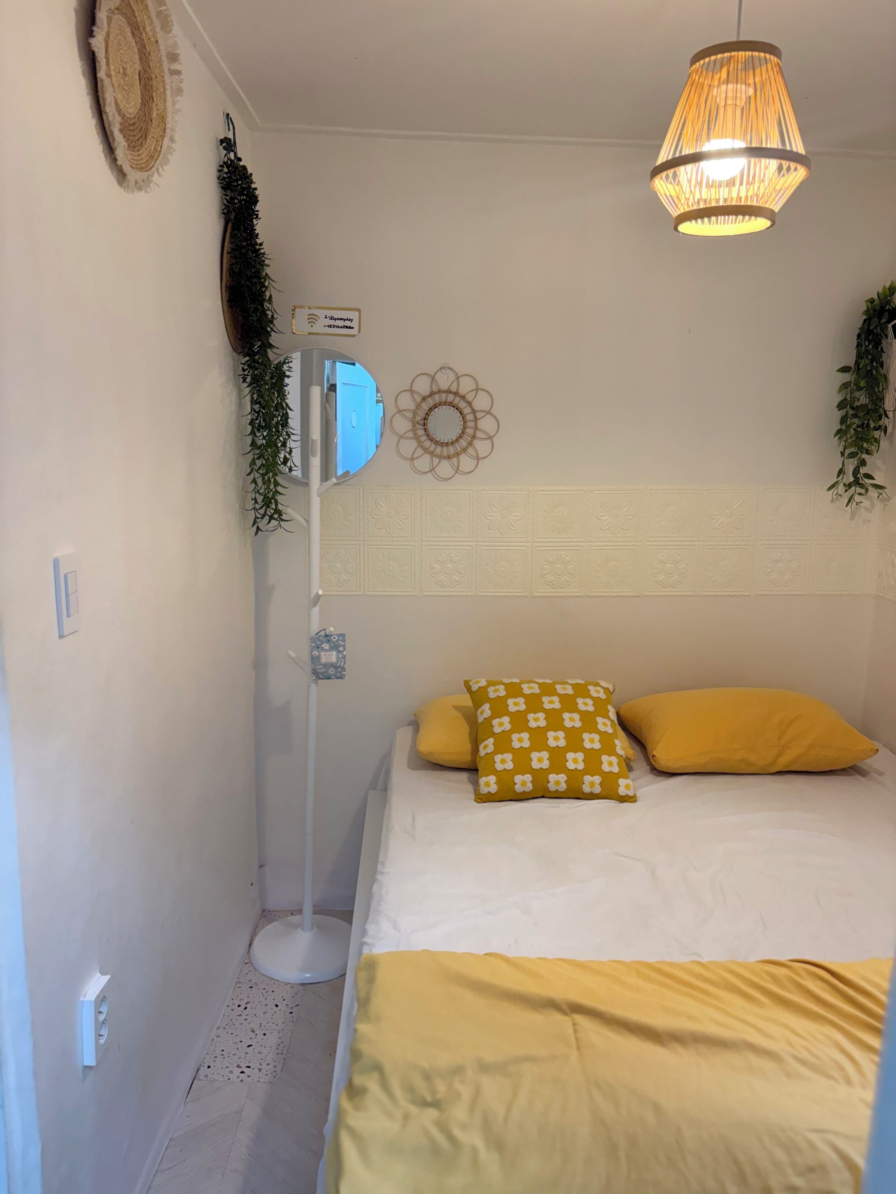 Double Room | In-room safe, blackout drapes, free WiFi, bed sheets
